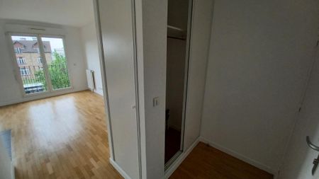 location Appartement F1 DE 27.3m² À ASNIERES - Photo 2