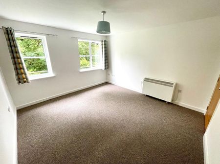 Heol Llinos, Thornhill, Cardiff - Photo 3