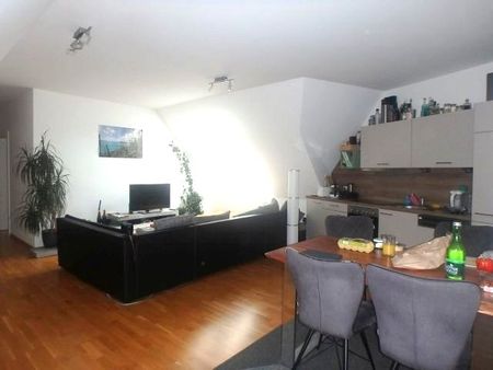 KREMS-Zentrum, 3-Zimmer Dachgeschosswohnung mit Lift und Klima-Anlage - Foto 2