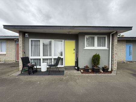 2 Bedroom Unit - Photo 5