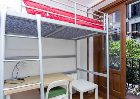 Calle de Embajadores, Madrid, Community of Madrid 28012 - Photo 2