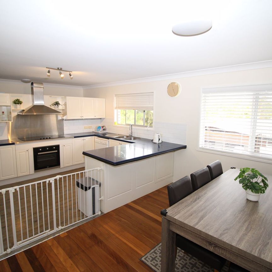 46 Kaloma Road, The Gap. - Photo 1