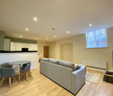 1 bedroom Flat To Let - Photo 3