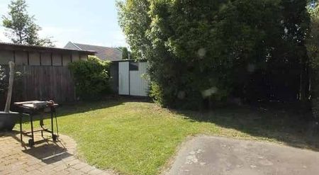 Spacious Two-Bedroom Unit in a Great Merivale Location - Photo 4