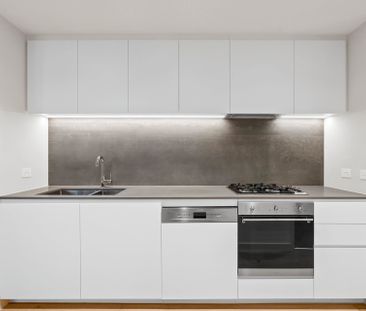 Thinking of selling? Contact our agent - Photo 2