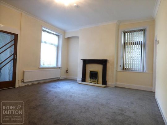 3 bedroom end of terrace house to rent - Photo 1