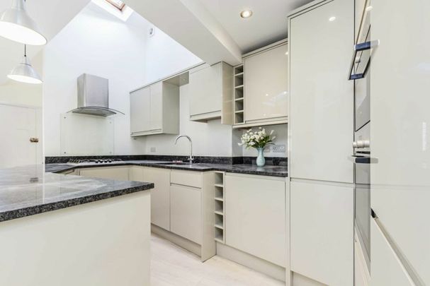 Holly Road - Photo 1