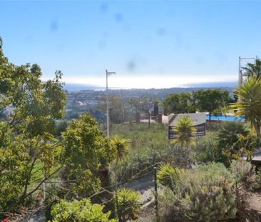 Middle Floor Apartment in La Quinta - Photo 1