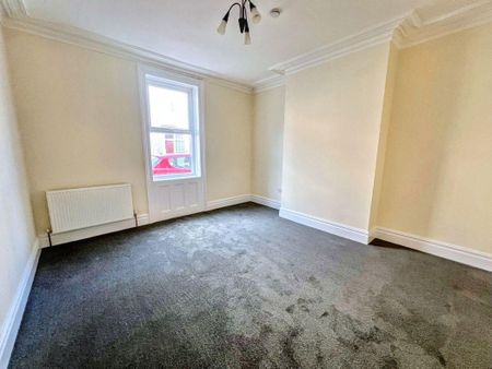 2 bed lower flat to rent in NE29 - Photo 3