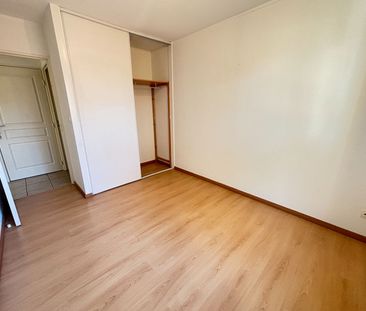 Location Appartement 2 pièces 47m² - Photo 5