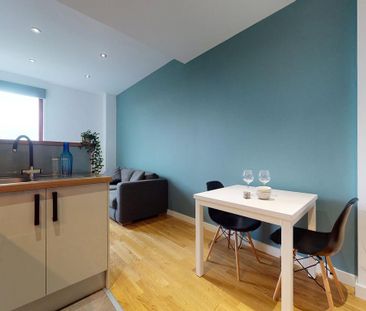 2 bedroom apartment to rent - Photo 4