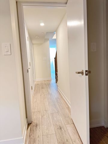 For Lease - 424 Lawrence Heights Way Unit# Basement, Toronto, Ontario - Photo 3