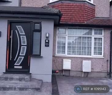 2 bedroom end of terrace house to rent - Photo 4