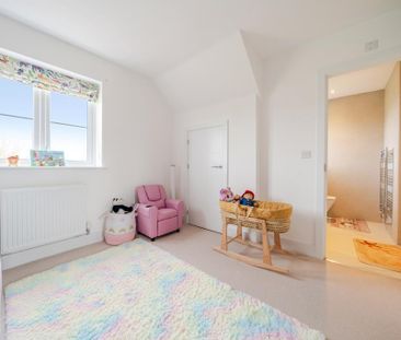 5 bedroom detached house to rent - Photo 5