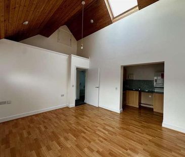 Derlyn Road, Fareham, PO16 - Photo 1