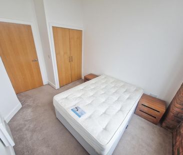 3 bedroom flat to rent - Photo 3