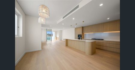 Architecturally designed Family home. North facing yard with private pool - Photo 4