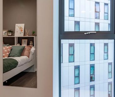 Penthouse Ensuite - Photo 4