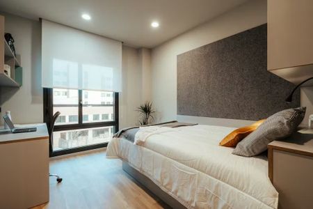 Carrer de Puigcerdà, Barcelona, Catalonia 08020 - Photo 4