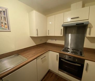 Poppleton Close - Photo 3