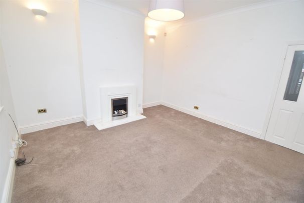 Ledger Lane, Wakefield - Photo 1