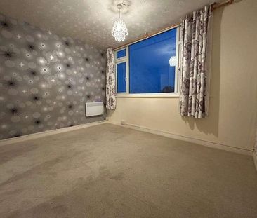 Savoy Close, Harborne, Birmingham, B32 - Photo 2