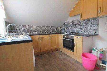 Felix Road, West Ealing, W13 - Photo 3