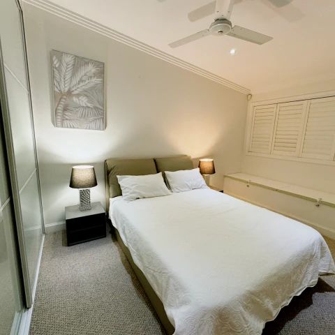 8 Portman St(OP), Sydney - Photo 1