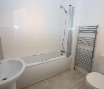 Eastham Street, Burnley - Photo 5