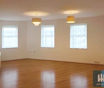 Oxley Road, Ferndale, Huddersfield, HD2 - Photo 1