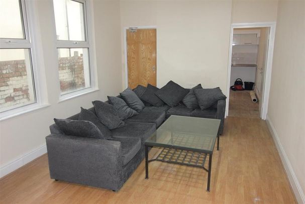 7 bedroom house to rent - Photo 1