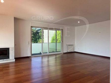 Apartamento T4 - Photo 4