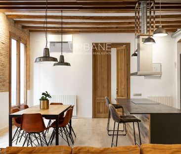 Elegante Piso de 3 dormitorios en alquiler en Cuitat Vella, Barcelona - Photo 2