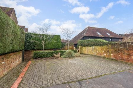 1 bedroom barn to rent - Photo 2