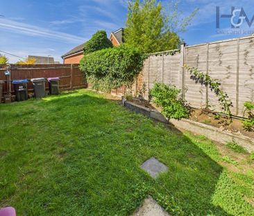 3 bedroom semi-detached house to rent - Photo 4