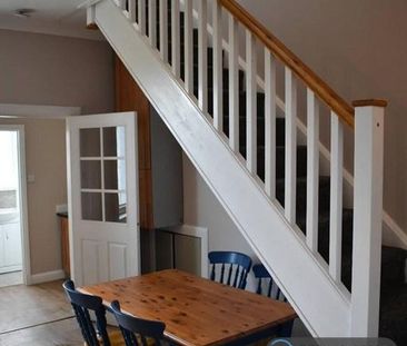 2 bedroom maisonette to rent - Photo 3