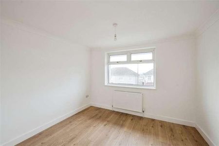 Beaumont Crescent, St. Thomas, Swansea, SA1 - Photo 5