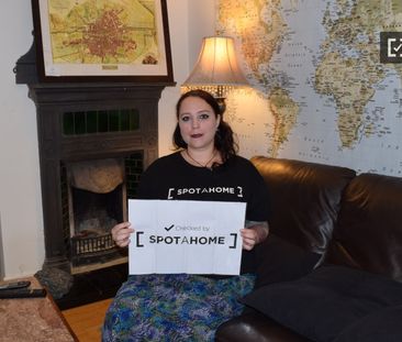 Cozy room in 3-bedroom apartment in Downtown, Dublin - Photo 4