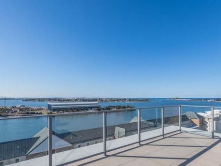 708/335 Wharf Road, Newcastle NSW 2300 - Photo 3