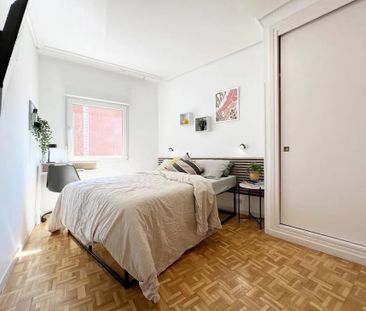 Calle Pedro Heredia, Madrid, Community of Madrid 28028 - Photo 5