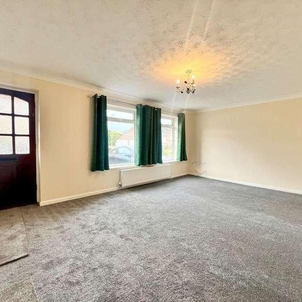 Upton Lane, Littleport, CB6 - Photo 1