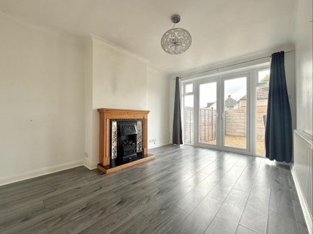 2 bedroom maisonette to rent - Photo 5