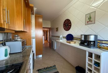 T2 na 1º linha da Praia da Barra com terraço vista mar!