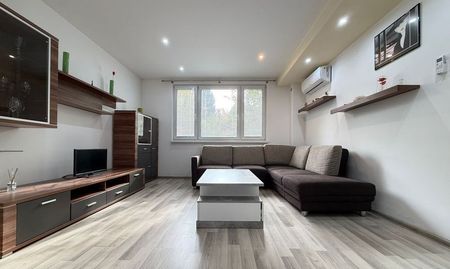 PRENÁJOM EXKLUZÍVNEHO 3-IZBOVÉHO BYTU S VEĽKÝM BALKÓNOM A KLIMATIZÁCIOU - Photo 2