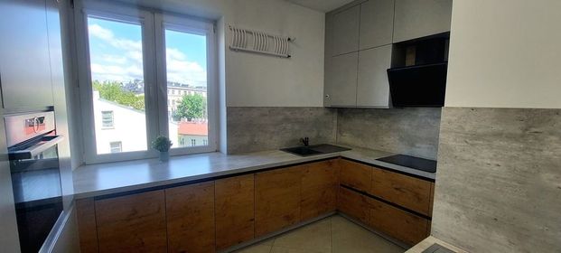 Zobacz >> 3 pokoje obok metra 75 m² - Zdjęcie 1