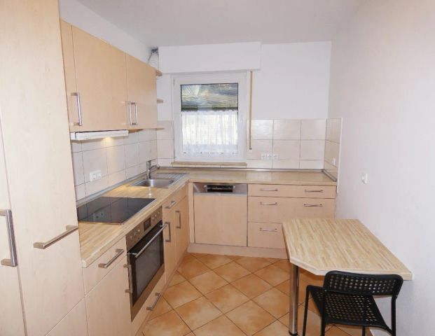 Renovierte 3-Zimmer-Wohnung mit Einbauküche in ruhiger und grüner Lage - Foto 1