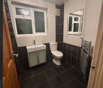 1 Bed Terraced House, Gosterwood Street, SE8 - Photo 6