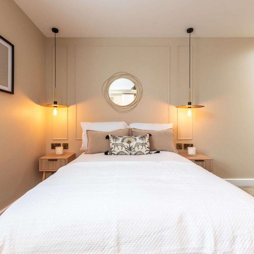 King Alfred Street Room 4 - Photo 1