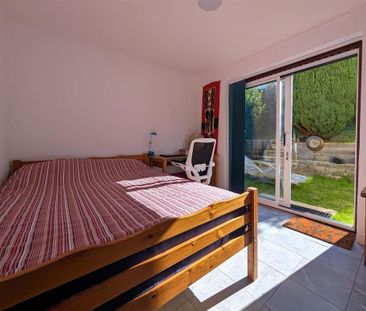 2 bedroom bungalow to rent - Photo 1
