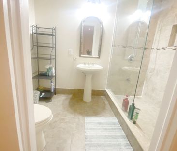 For Lease - 347 Fern Avenue Unit# Bsmt Room, Richmond Hill, Ontario - Photo 6